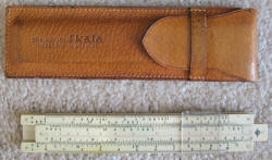 Skala Slide Rule - markings on leather case include "SP-NIA"  "PRACY" "WARSZAWA" "WILCZA 32"