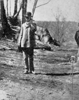 Stubblefield on bank of the Potomac in 1902 receiving wireless telephone message - RF Cafe