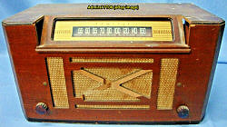 Admiral 7T06 Radio (eBay) - RF Cafe
